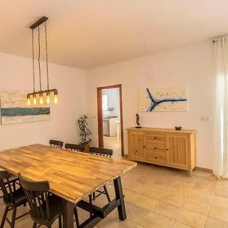 Fogars De Tordera Sleeps 7 Pool Wifi Villa *
